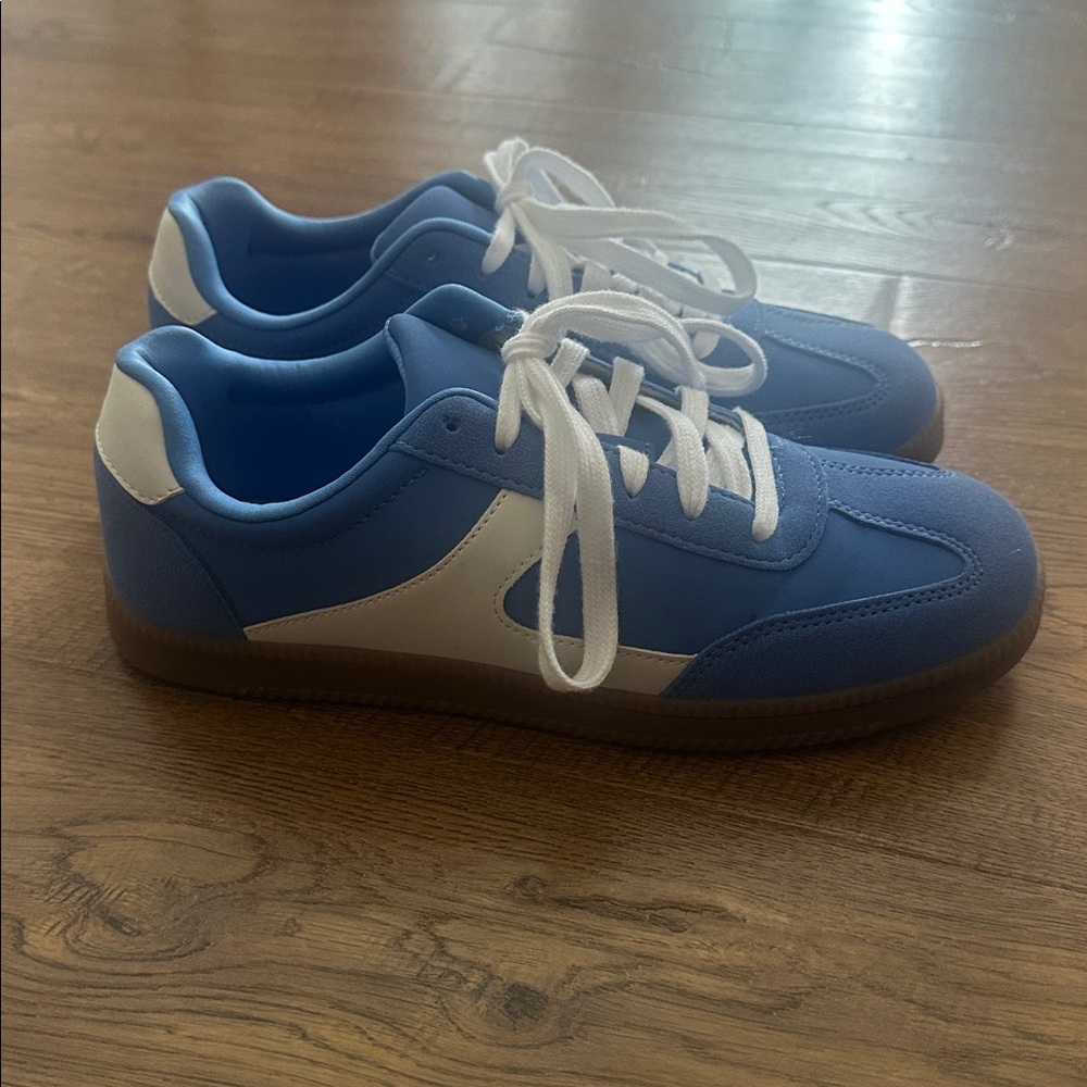 Women’s No Boundaries sneaker